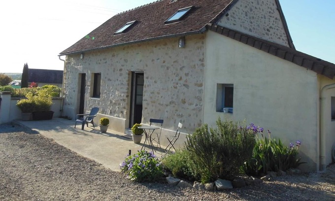 Neufchatel-en-Saosnois Cottage | Gite Neufchâtel-en-Saosnois, 2 bedrooms, 6 persons