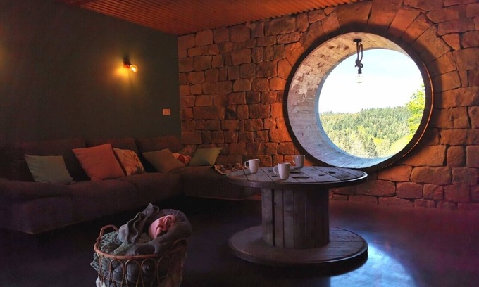 Lapte House | Gite Neuf 14 couchages top tendance en pleine nature en Haute Loire