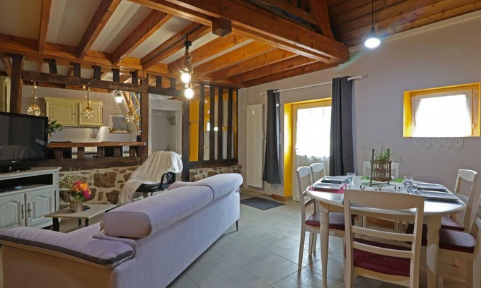 Saint-Mars-d'Egrenne Cottage | Gite Saint-Mars-d'Égrenne, 1 bedroom, 6 persons
