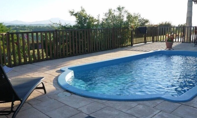 Halsou Cottage | GITE T3 POOL HEATED + MOUNTAIN VIEW