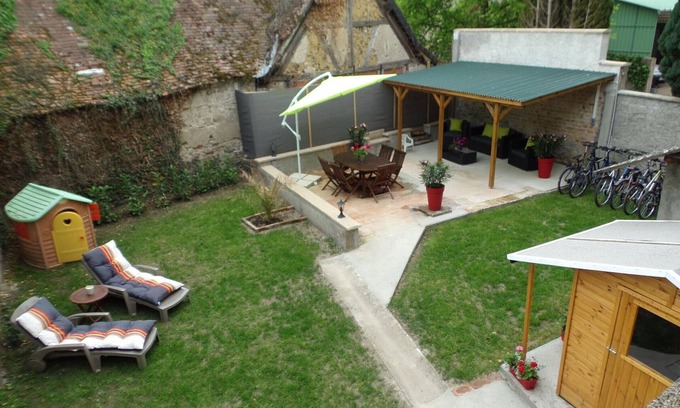 Vaumas Cottage | Gite Vaumas, 3 bedrooms, 7 persons