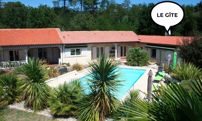 Grezet-Cavagnan Cottage | Gîte with access to the owners' swimming pool