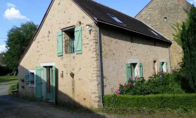 Sarthe Cottage | Gite Yvré-l'Évêque, 2 bedrooms, 4 persons