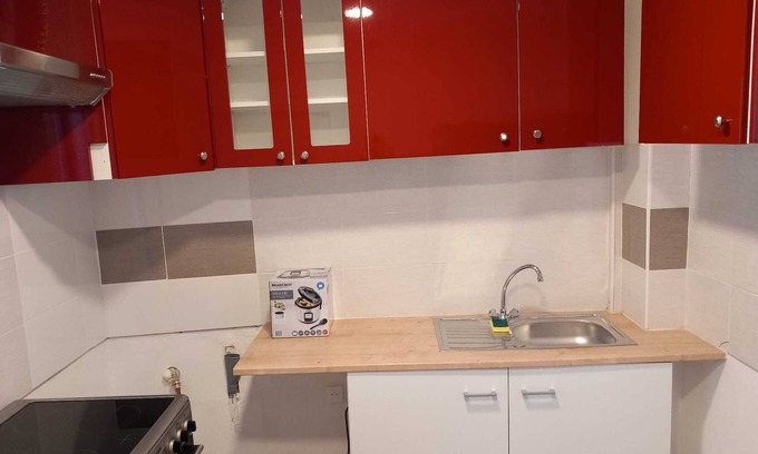 Romilly-sur-Seine House | Gites de 3 Chambres Pour 6 Personnes