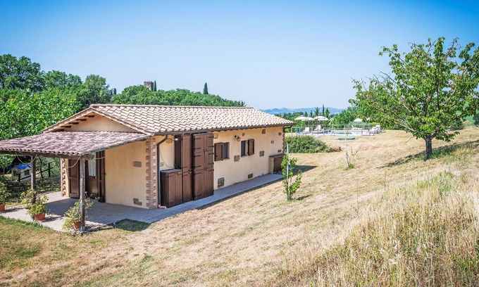 Lidarno House | Giuncheto Piscina by Interhome