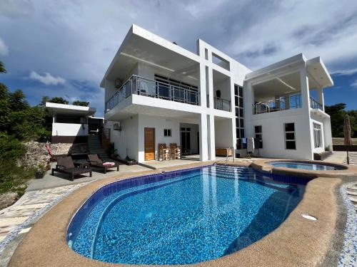 Poro House | GJ House in Esperanza, Poro, Camotes