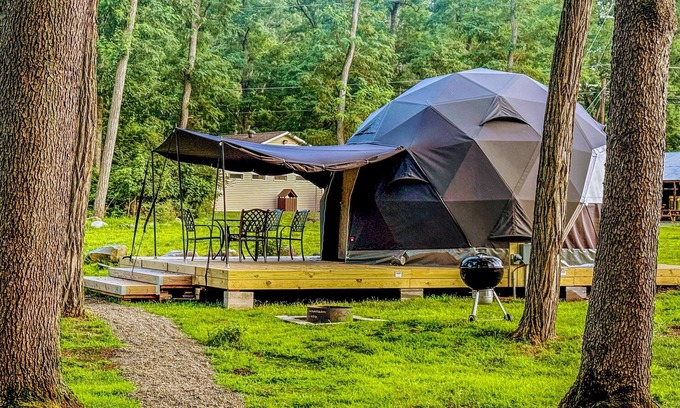 Gilboa Cabin | Glamp Under Stars in the Heart of the Catskills