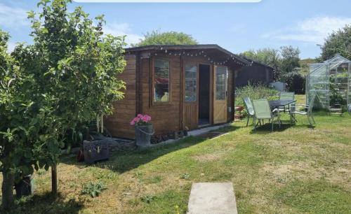 Swanage House | Glamping Cabin - Great for Hikers - Breakfast inc!