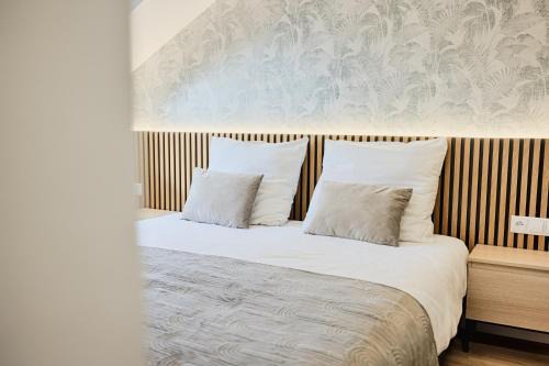 Dabie Bed & Breakfast | GOŚCINIEC ZACISZE - pokoje & restauracja blisko A2 Dąbie - Uniejów