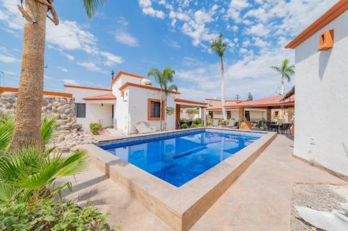 La Paz Villa | Go Baja Villas 2 Bedroom (King)
