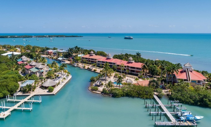 Placencia Condo | GOLD STANDARD Great Views condo at Sunset Pointe In Placencia Village -sleeps 6