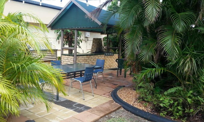 Allenstown Hotel | Golden Fountain Motel