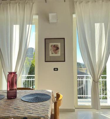 Bonnanaro Apartment | GOLDEN HILLS VIEW, Pierina's house