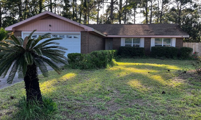 Country Club Estates House | Golden Isles Retreat near the beach