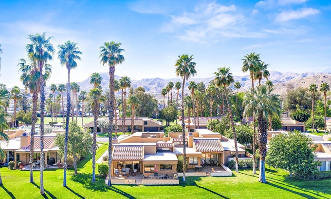 Cathedral City Condo | Golf Front Paradise!