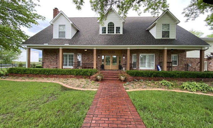 Jenks House | Golf Tournament - Modern Farmhouse available