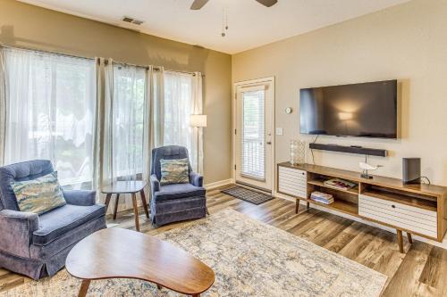 Sea Trail Apartment | Golf Villa Near Sunset Beach and Intracoastal!