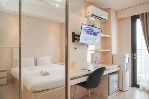 Cipulir Apartment | Good Deal and Restful Studio Kebayoran Icon Apartment By Travelio