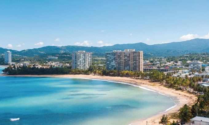 Mata de Platano Apartment | Gorgeous 2-bedroom one story apartment with home office in Luquillo