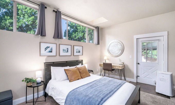 University Park Apartment | Gorgeous Guest Suite. Walk to Old Town & CSU!