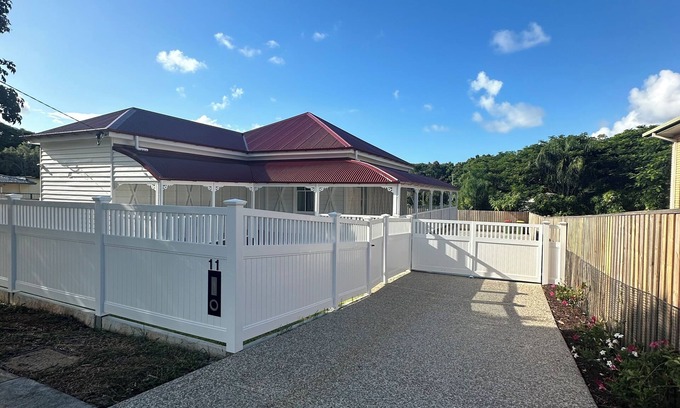 Wellington Point House | Gorgeous Heritage House