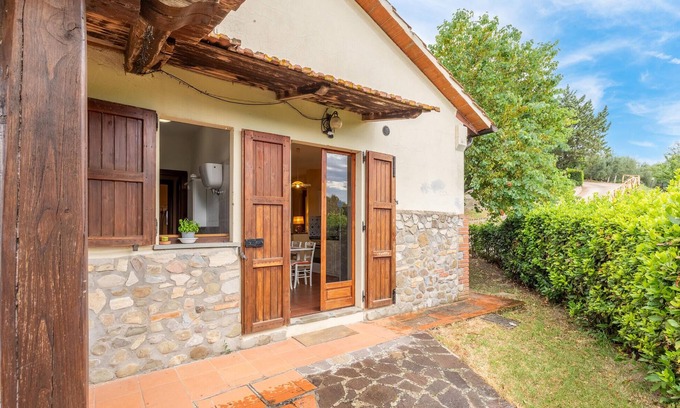 Monte Santa Maria Tiberina House | Gorgeous home in S. Maria in Tiberina