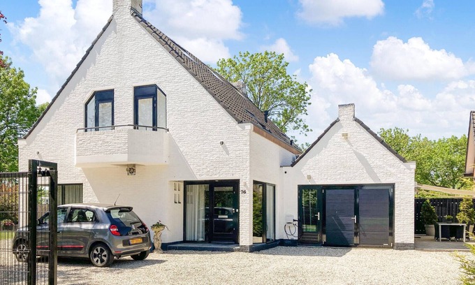 Municipality of Bunschoten House | Gorgeous home in Bunschoten-Spakenb.