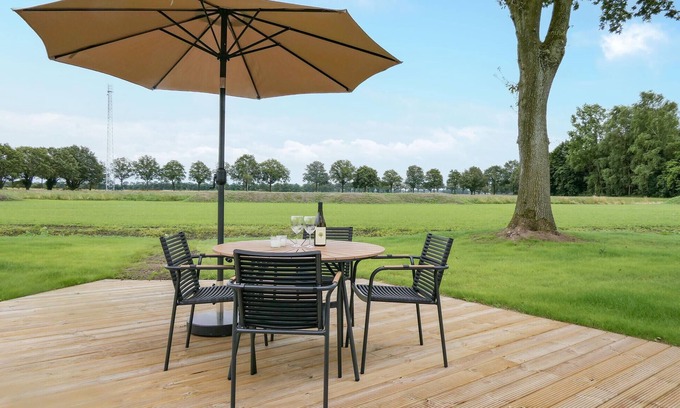 Nieuw-Bergen House | Gorgeous home in Afferden with WiFi
