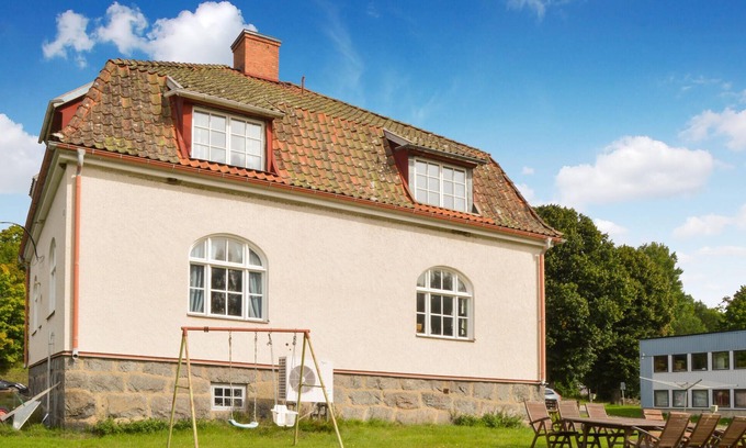Finspang Municipality House | Gorgeous home in Finspång with WiFi