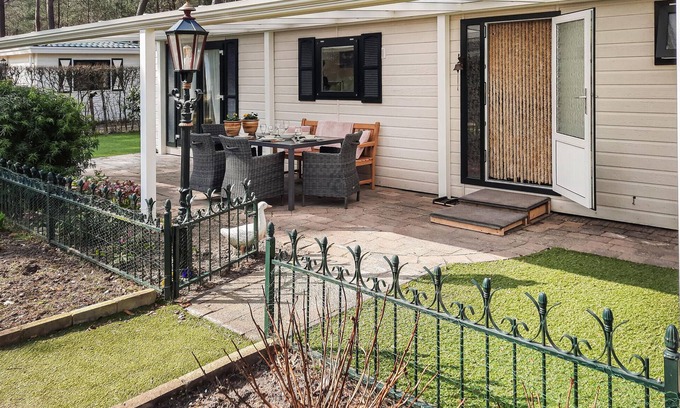 Doornspijk House | Gorgeous home in Noordeinde with WiFi