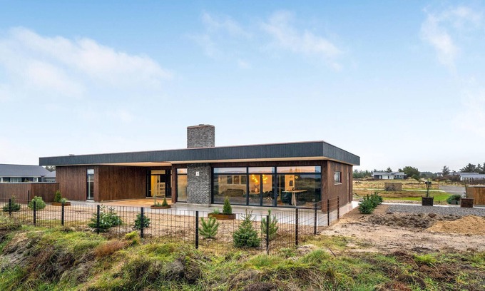 Thisted Municipality House | Gorgeous home in Thisted with WiFi
