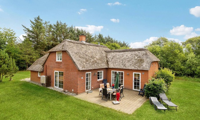 Øhuse House | Gorgeous home in Ulfborg with WiFi