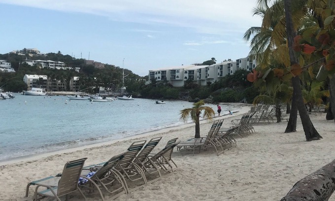 Nazareth Villa | Gorgeous Luxury Beachfront 3-3 Villa on St Thomas
