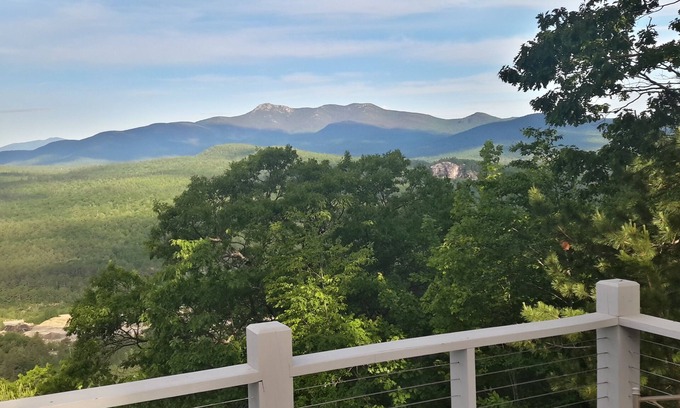 Eidelweiss Village House | Gorgeous Mountain View, 3 BR Home!
