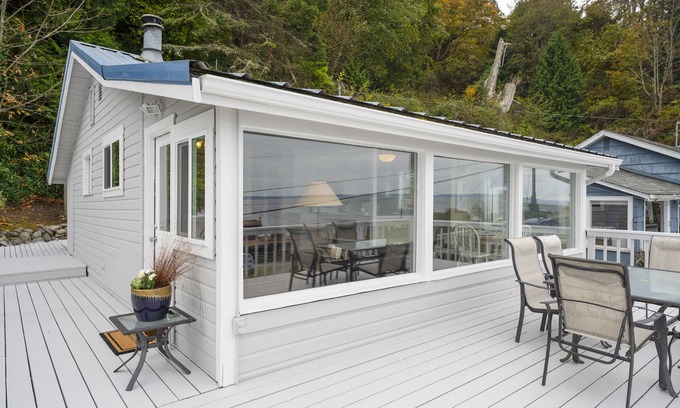 Camano Island Cottage | Gorgeous Puget Sound Views w/Huge Deck & Sunsets