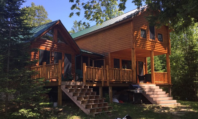 Beaver Island Cabin | Gorgeous Rustic Northern Michigan Island Getaway
