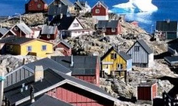 Nuuk House | Gorgeous views of coastline