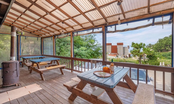 Goseong-gun House | Goseong Sea&star Pension