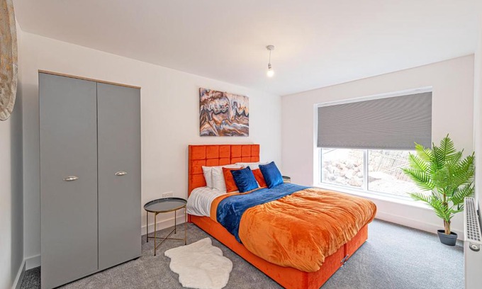 Heswall Apartment | Gospel Heights by Guestz