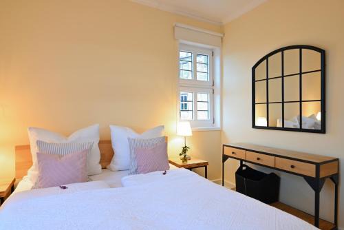 Schlitz Apartment | GRÄFIN AMALIA - Elegantes Apartment in der historischen Hinterburg in Schlitz, 2 Schlafzimmer, mit Garten, nahe Fulda und Bad Hersfeld