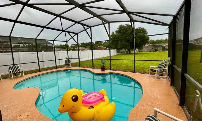 Sandy Ridge House | Grand Holiday 4BD Pool Home at Disney & Universal