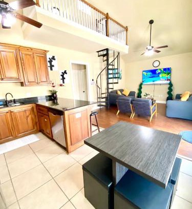 Grand Isle House | Grand Isle Unit E pet friendly detached condo 3 bedrooms 1 bath easy beach access