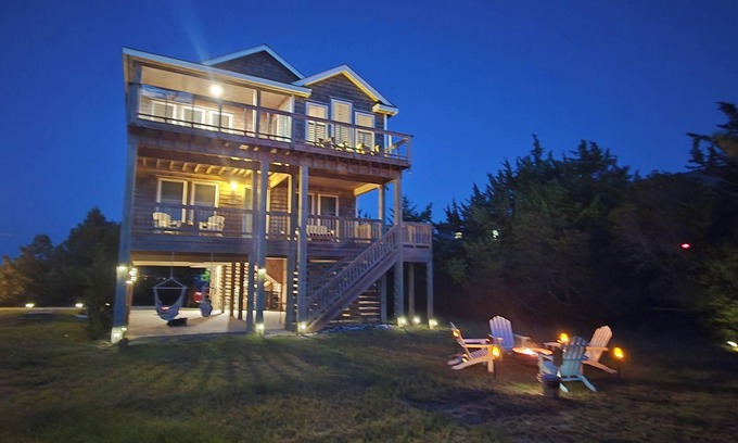 Farrow Shores House | GRAND OPENING DISCOUNT through December! Pets stay FREE! Relaxing Getaway!