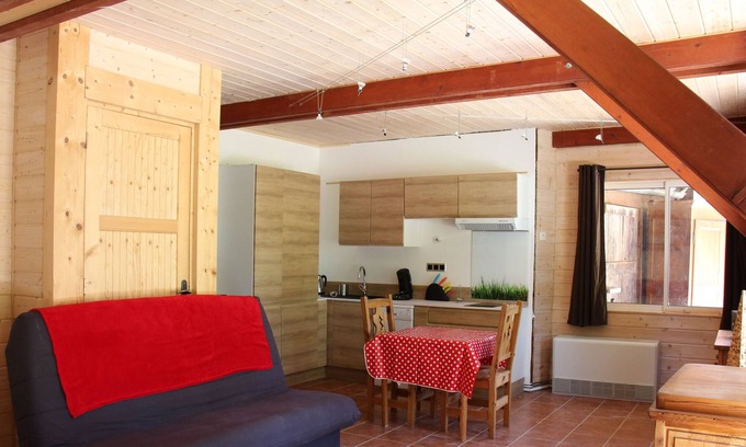 Viuz-la-Chiesaz Cottage | Grand Studio independent between lake and mountains at the foot of Semnoz