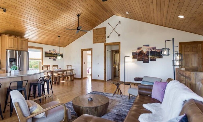 Leigh Creek Estates Cabin | Grand Teton Paradise. Unmatched Views, Hot Tub