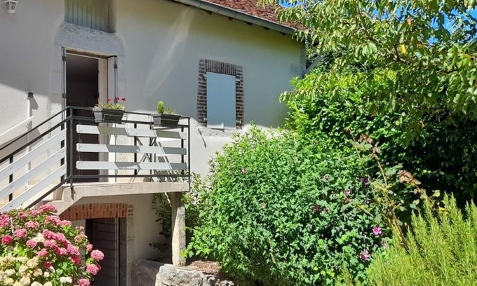 Chissey-sur-Loue Bed & Breakfast | Grande Chambre D'hôte Avec Coin Cuisine. Idéal Pour Couple Avec Enfants