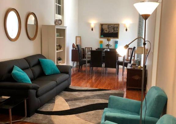 Santa Isabel Apartment | Grandmommy's House - Traditional and comfy Lisboan apartment