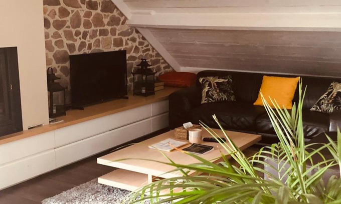 Profondeville Apartment | grange enchantée