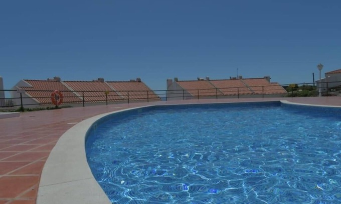 Barril de Cima Condo | Granny's House by Trip2Portugal