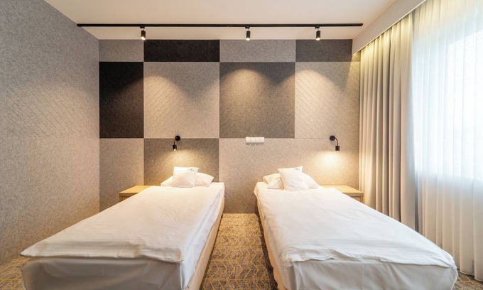 Zielona Gora Hotel | Grape Town Hotel